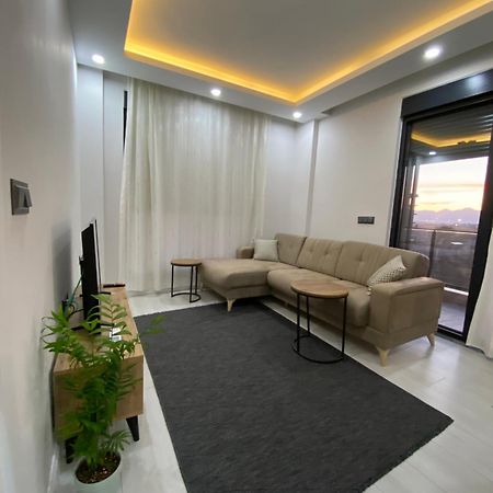 Antalya Havalimanina Yakin Havuzlu 1+1 Lux Daire Exterior photo